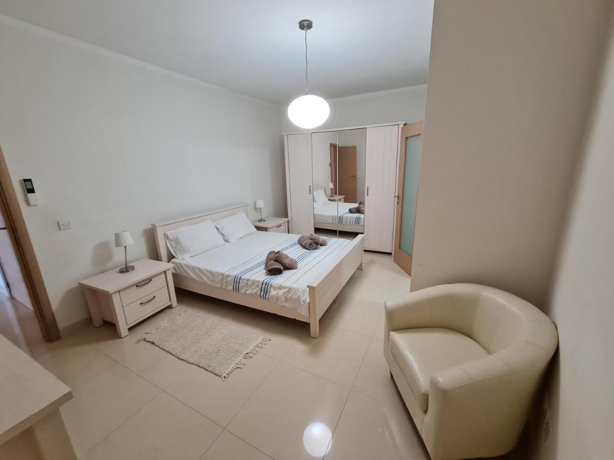 Seabreeze Waterfront Flat Leilighet Zebbug  Eksteriør bilde