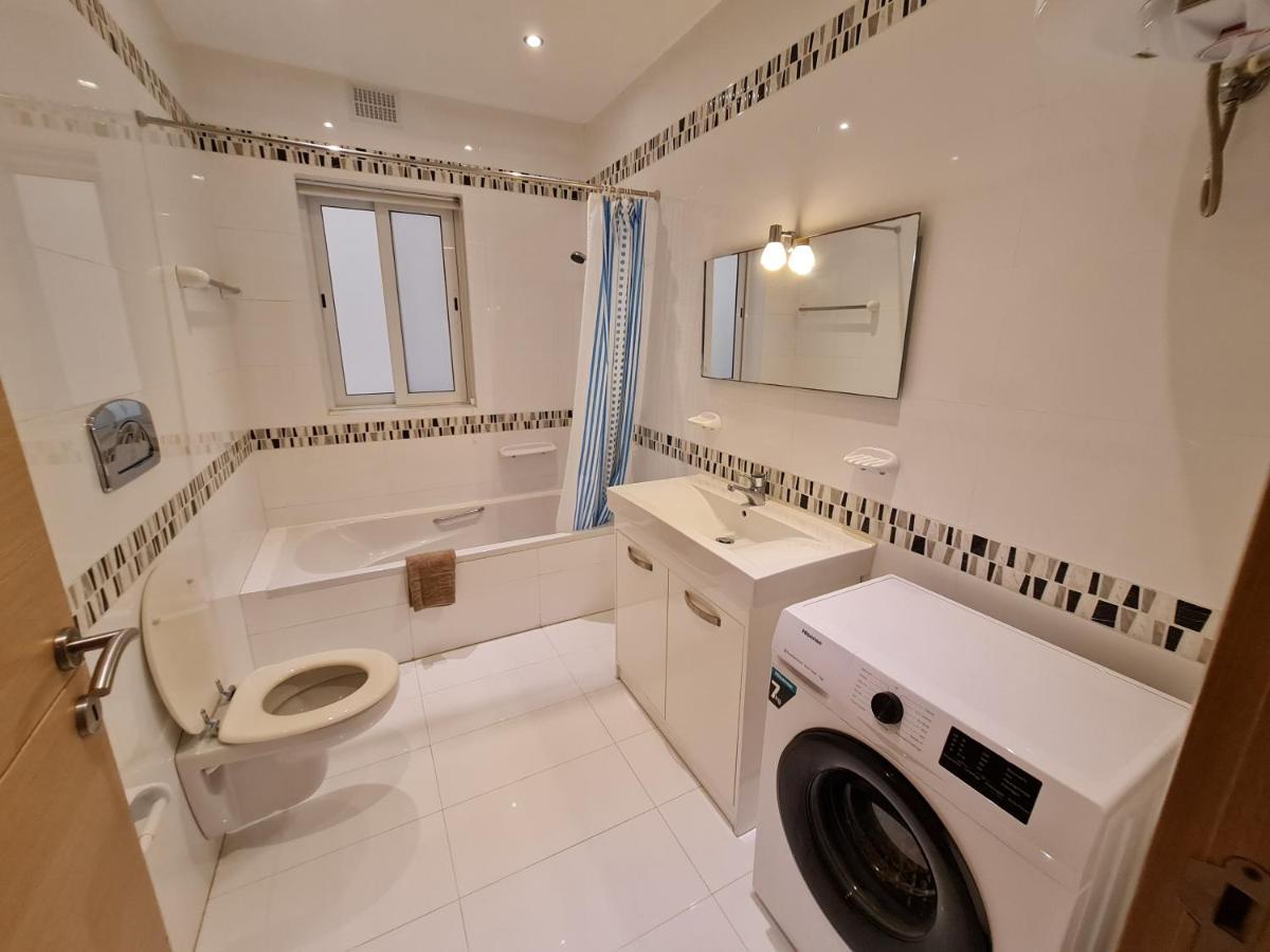 Seabreeze Waterfront Flat Leilighet Zebbug  Eksteriør bilde