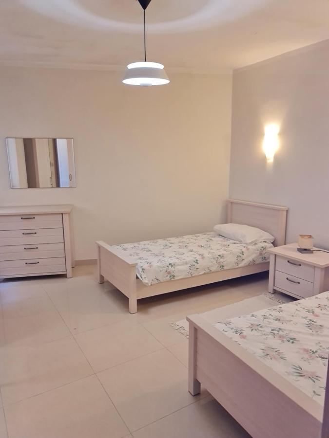 Seabreeze Waterfront Flat Leilighet Zebbug  Eksteriør bilde