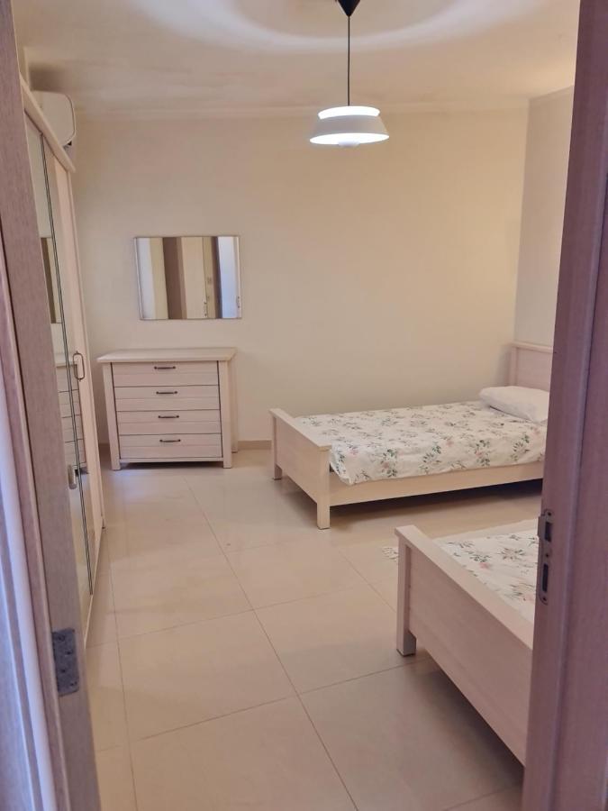 Seabreeze Waterfront Flat Leilighet Zebbug  Eksteriør bilde